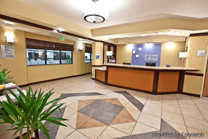 Holiday Inn Express Plymouth By Ihg Interior photo